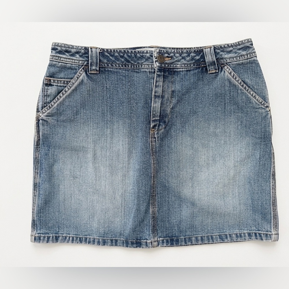 Vintage Old Navy Y2K Denim Mini Skirt - Light Wash - Size 10